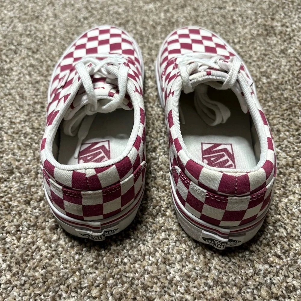 Vans Women’s Checkered Sneakers Size 6 - Picture 5 of 9